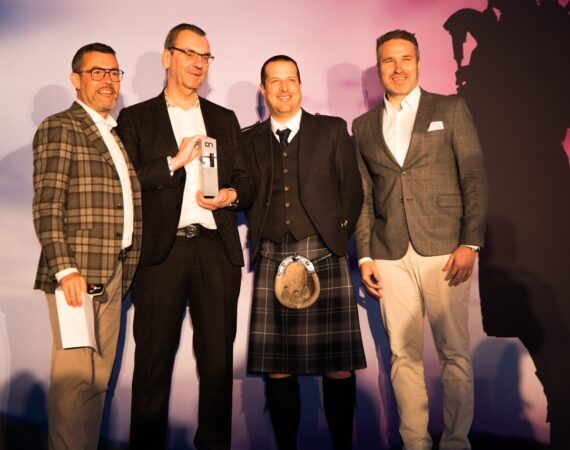 LateBird erhält „Best Innovation Award“ von Diebold Nixdorf